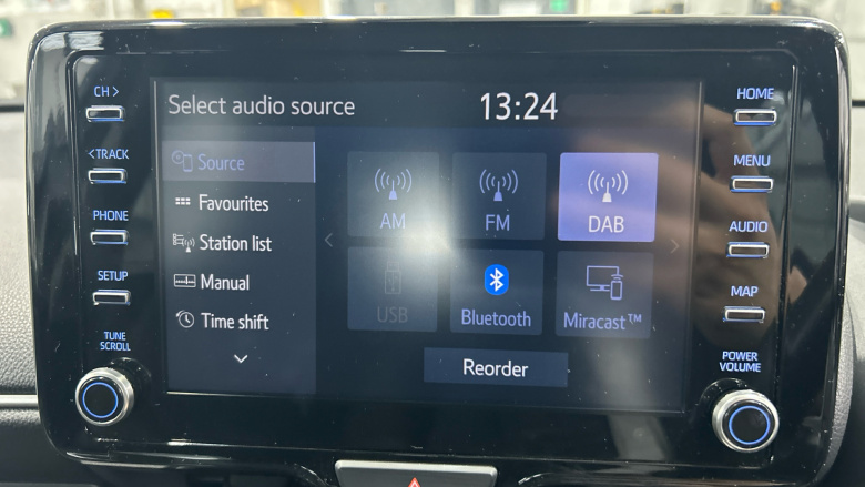 Toyota Yaris 1.5 Hybrid Design 5dr CVT Hybrid Hatchback